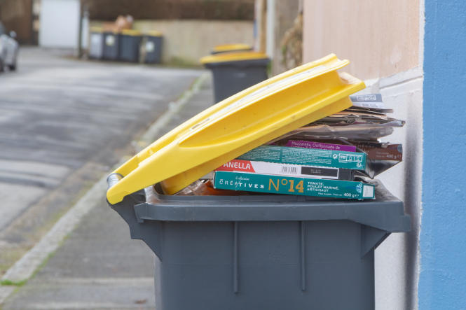 Ne vous laissez pas berner par le plastique "compostable", selon un groupe de consommateurs français