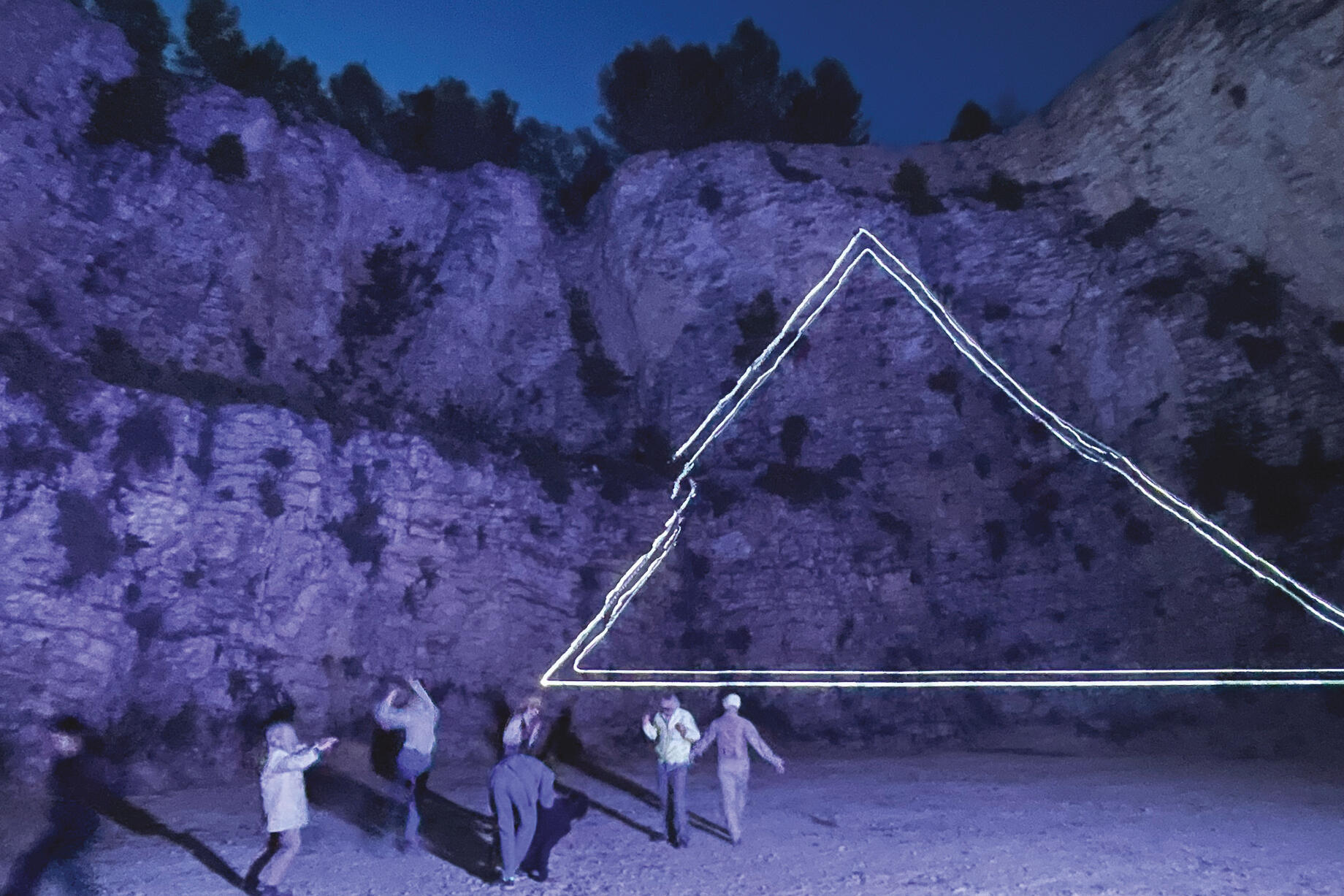"Le Jardin de Délices" (Jardin des délices) mis en scène par Philippe Quesne, joué à la Carrière de Boulbon pour le Festival d'Avignon, 2023