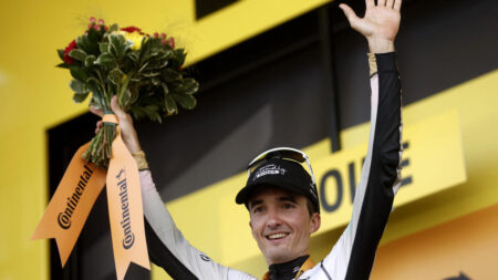 Bilbao dédie la victoire d'étape du Tour de France à son ancien coéquipier Gino Mäder