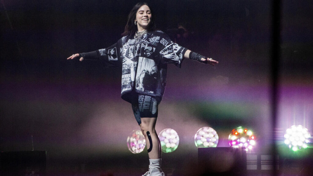 Billie Eilish en tête d'affiche d'un concert de sensibilisation au climat à la Tour Eiffel
