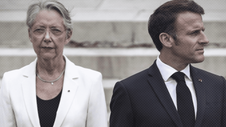 Politique : pourquoi Emmanuel Macron a choisi de maintenir Elisabeth Borne à Matignon
              Alors que son remplacement était évoqué, la Première ministre Elisabeth Borne est sauvée. Le chef de l'État a jugé que sa loyauté et le soutien dont elle bénéficie de la part de la majorité méritaient de la maintenir à Matignon.