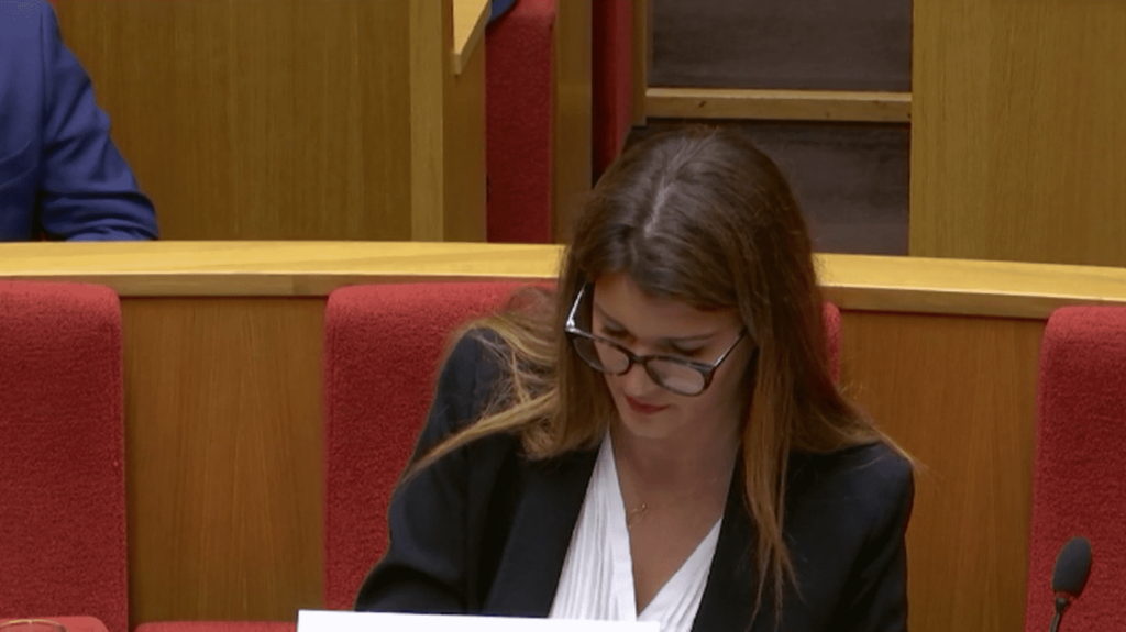 Fonds Marianne : un rapport sénatorial fustige la gestion de Marlène Schiappa
                  Les sénateurs ont dévoilé leur rapport sur la gestion du fonds Marianne, jeudi 6 juillet. La secrétaire d'État à l'Économie sociale et solidaire, Marlène Schiappa, y est notamment accusée d'"amateurisme" et de favoritisme.
