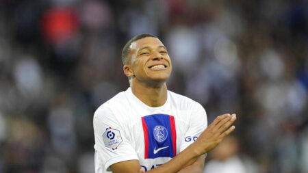 Le PSG serait heureux après l'offre d'Al-Hilal de 300 millions d'euros pour Kylian Mbappé