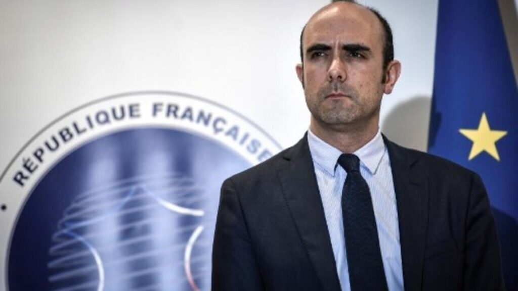 Le chef de la sécurité intérieure de la France met en garde contre la montée de la violence d'extrême droite