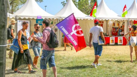 « Arnaqués tout le temps », déplorent les militants LFI face à la Nupes en université d’été REPORTAGE. "On se fait arnaquer tout le temps" : les militants LFI amers face à leurs alliés de la Nupes
Alors que l'université d'été de La France insoumise a débuté mercredi, les militants insoumis regrettent les tensions au sein de la coalition de la Nupes.