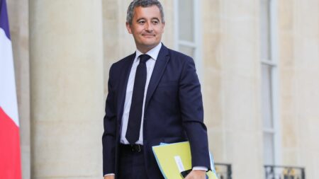 Député Patrick Vignal soutient Darmanin pour la présidentielle suite à l’approbation de Sarkozy "Gérald Darmanin fait partie de ces ministres qui sont capables de parler à toute la France", estime le député Renaissance Patrick Vignal
L'ancien président Nicolas Sarkozy a apporté son soutien, dans son dernier livre, à une candidature de Gérald Darmanin à la prochaine présidentielle. Le ministre de l'Intérieur "a déjà fait quelque chose d'assez exceptionnel, c'est qu'il a fait un couple parfait avec Dupond-Moretti", réagit ce jeudi le député Renaissance, Patrick Vignal.