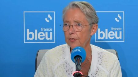 Interview d’Élisabeth Borne, Première ministre, sur France Bleu: Points clés à retenir Ce qu'il faut retenir de l'interview de la Première ministre Élisabeth Borne sur France Bleu
La Première ministre, Élisabeth Borne, était mercredi 23 août l'invitée de l'émission "Ma France" sur France Bleu.