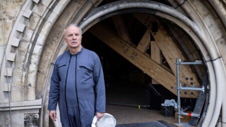 L'ancien chef d'état-major français chargé de la reconstruction de Notre-Dame est décédé