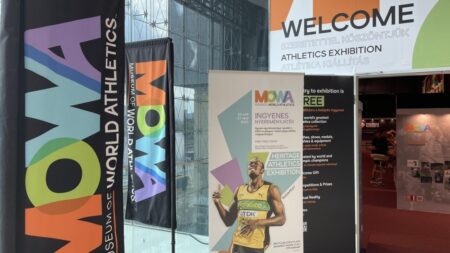 Le centre commercial de Budapest vise l'or avec des récits historiques de grands sportifs