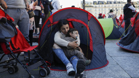 Le nombre d’enfants dormant dans la rue en hausse en France
