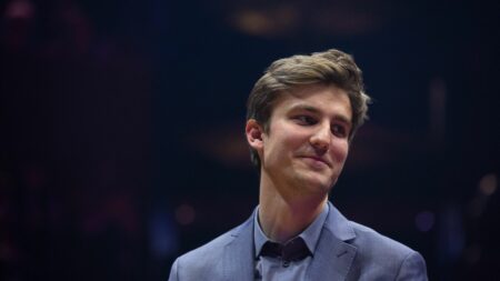 Léon Deffontaines : Priorité aux députés de gauche et écologistes aux élections européennes 2024 Elections européennes : "L'enjeu, c'est qu'il y ait un maximum de députés de gauche et des écologistes avec leurs nuances", affirme le communiste Léon Deffontaines
Pour la tête de liste communiste aux élections européennes de 2024, il ne vaut mieux pas présenter de liste unie de gauche.