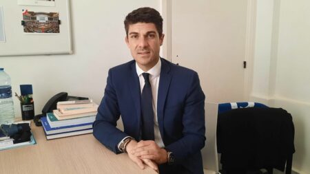 Réforme des Retraites: Opposition du Député LR Aurélien Pradié et Réaction de son Parti Ils ont fait l'actu. Aurélien Pradié, député Les républicains, revient sur le long épisode de la réforme des retraites.
Le député LR Aurélien Pradié, 37 ans s'est élevé contre la réforme des retraites. Son parti politique a réagi vivement à cette prise de position.