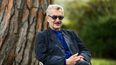 Le réalisateur Wim Wenders à l'honneur de la 15e édition du Festival Lumière de Lyon
                  Lors de sa 15e édition qui se tiendra du 14 au 22 octobre à Lyon, le Festival Lumière mettra à l'honneur le cinéaste allemand Wim Wenders, notamment connu pour avoir réalisé les films "Paris, Texas" et "Les Ailes du désir"
