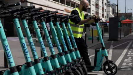 L'interdiction de la location de scooters électriques « nuisibles » à Paris entre en vigueur