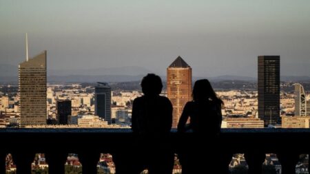 La ville française de Lyon teste la semaine de travail de quatre jours pour les fonctionnaires