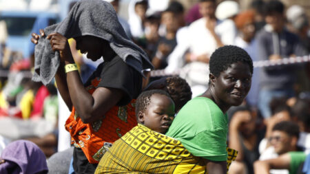 La France va soutenir l'Italie dans la « sécurisation de sa frontière » contre les migrants illégaux