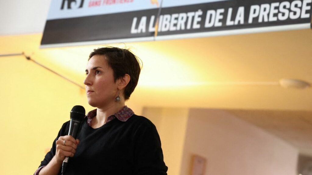 Ariane Lavrilleux : la journaliste présentée à un juge des libertés et de la détention
              La journaliste a été remise en liberté mercredi dernier après 48 heures de garde à vue dans une enquête sur ses articles sur un possible détournement par l'Egypte d'une opération de renseignement française. Une mesure coercitive rarissime qui a indigné la profession.