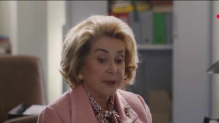 Cinéma : Catherine Deneuve dans la peau de Bernadette Chirac
              Un film sur l'épouse de Jacques Chirac sort en salle, avec, dans le rôle principal, l'actrice Catherine Deneuve.