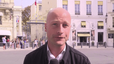 Crise de Lampedusa: Gérald Darmanin convoque réunion d’urgence, débat européen divisé Politique : Gérald Darmanin convoque une réunion d’urgence après la crise de Lampedusa
La crise de Lampedusa (Italie) montre que les Européens ont du mal à parler d’une même voix. Gérald Darmanin préside une réunion d’urgence sur le sujet. Le point avec Antoine Delcourt, en duplex de la place Beauvau.