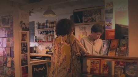 Clap de fin pour le dernier vidéoclub de Lyon qui met en vente ses 12 000 titres
              Avec la disparition du dernier loueur privé de DVD à Lyon, les amateurs de ce format devront désormais se tourner vers le réseau public formé par les bibliothèques et médiathèques.