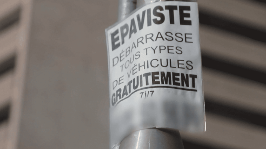 Automobile : zoom sur le business des casses auto illégales
              Des annonces proposant de racheter des épaves automobiles fleurissent dans les rues. Les équipes du 20 Heures ont enquêté sur les dessous de ces propositions alléchantes.