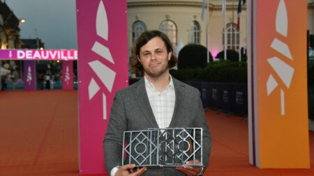 Festival de Deauville 2023 : "LaRoy", de Shane Atkinson, récompensé du Grand Prix
              "LaRoy", de Shane Atkinson, a reçu samedi 9 septembre le Grand prix du festival du cinéma américain de Deauville, marqué cette année par la grève à Hollywood qui l'a privé de la présence de nombreuses stars.