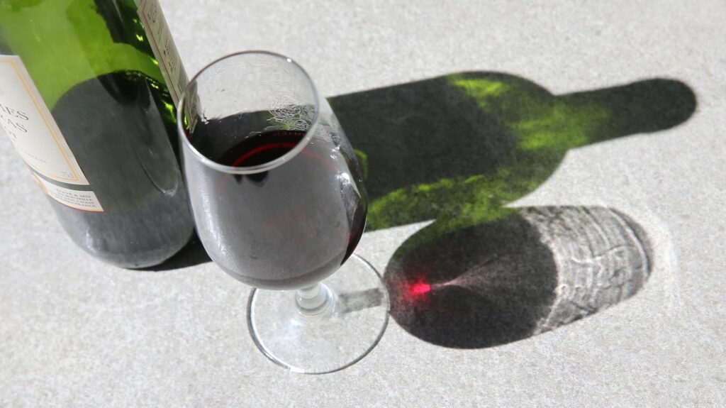 Enquête



  

  
  

      


      

      
        Quand le ministère de la Santé retoque deux campagnes de prévention sur l’alcool
                  Au printemps dernier, le ministère de la Santé a retoqué deux campagnes de prévention sur les risques liés à la consommation d’alcool, dont l’une aurait dû être diffusée pendant la Coupe du monde de rugby. Les associations dénoncent le poids du lobby de la filière viticole.