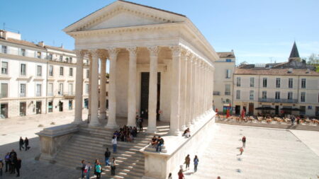 Un temple romain de la ville française de Nîmes ajouté à la liste du patrimoine mondial de l'UNESCO