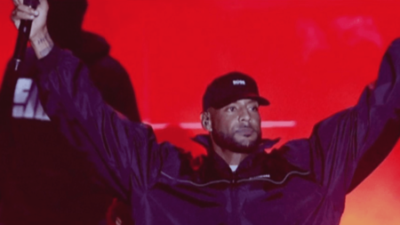 Booba Affaire Booba - Magali Berdah : le rappeur mis en examen
              Depuis un an, Booba mène une guerre contre les influenceurs peu scrupuleux, visant Magali Berda en priorité. Cette dernière s’est réjouie, mardi 3 octobre, de la mise en examen du rappeur pour cyberharcèlement.
