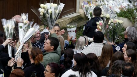 Ardennes : une cagnotte Leetchi lancée pour soutenir la famille de la fillette retrouvée morte à Sedan
          Plus de 3 000 euros ont déjà été récoltés en quelques heures dans cette cagnotte lancée par la directrice de l'école primaire où était scolarisée la fillette.