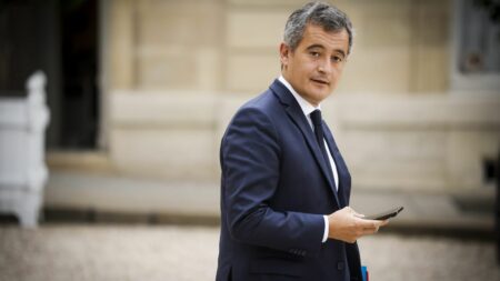 Gérald Darmanin trop rapide et hâtif dans sa communication sur Benzema et les incidents nationaux? Attentat d'Arras, arrestation à Cannes, Benzema et les Frères musulmans... Gérald Darmanin communique-t-il trop et trop vite ?
La communication du ministre de l'Intérieur sur les réseaux sociaux ou dans les médias, ces derniers jours, est jugée par certains hâtive et anxiogène. Dernier exemple en date : le tweet de Gérald Darmanin sur Karim Benzema.