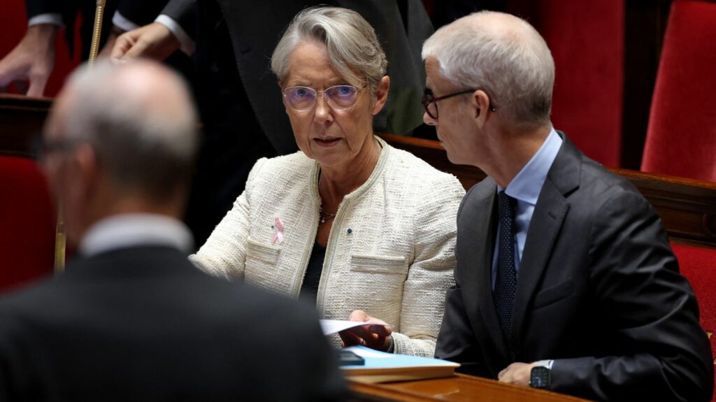 Punaises de lit : Olivier Véran annonce l'organisation d'"une réunion interministérielle" vendredi
                  Alors que les signalements se multiplient ces dernières semaines, l'ensemble du gouvernement sera consulté. "Un observatoire" est "en cours de création", a également promis la Première ministre mardi.