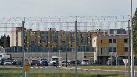 La surpopulation carcérale pèse sur la politique d'exécution des peines, alerte la Cour des comptes
                  "La France figure ainsi parmi les dix pays européens où la population incarcérée progresse", met en garde l'institution.