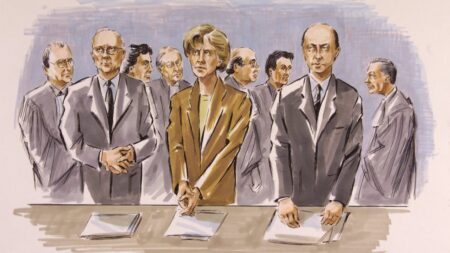 CJR rattrape les ministres : Analyse historique par Fabrice d’Almeida chaque samedi L'info de l'histoire : ces ministres rattrapés par la CJR
L'actualité remise en perspective chaque samedi, grâce à l'historien Fabrice d'Almeida. Samedi 18 novembre : les affaires jugées par la Cour de justice de la République.