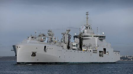 Livret A: financement partiel de l’industrie de défense française avec l’épargne Épargne : le Livret A va financer l’industrie de la défense
L’argent placé sur le livret A, connu pour financer le logement social, va aussi financer en partie l’industrie de défense française. Le projet était dans les cartons et il a pris forme mardi 7 novembre, dans le cadre du débat budgétaire à l’Assemblée nationale.