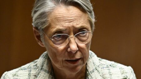 Logement étudiant: Borne annonce colocations, locations et ‘territoires d’accélération’ Colocations étudiantes, locations, "territoires d'accélération"... Ce qu'il faut retenir des annonces d'Elisabeth Borne sur le logement
Les étudiants et les travailleurs sont au centre des mesures annoncées par la Première ministre.