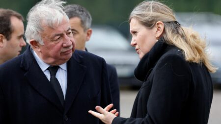 Marche contre l’antisémitisme: présence confirmée d’Elisabeth Borne, LFI décline l’invitation LFI, RN, PS, majorité... Qui sera présent lors de la marche contre l'antisémitisme dimanche ?
La Première ministre, Elisabeth Borne, a confirmé qu'elle participerait à ce rassemblement. Le parti de Jean-Luc Mélenchon a de son côté annoncé qu'il ne répondrait pas à l'invitation.