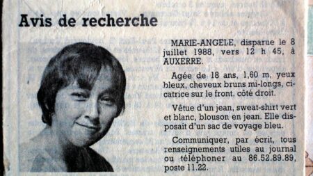 Procès de Monique Olivier : "J’ai la haine en moi, la justice a été trop lente", confie la meilleure amie de Marie-Angèle Domèce
          Angélique Lamaille et Marie-Angèle Domèce étaient filles de foyer et "sœurs de cœur". Elle reproche à la justice d'avoir dysfonctionné, laissant ces "monstres" agir trop longtemps.