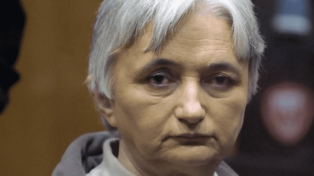 Procès : qui est Monique Olivier, la veuve de Michel Fourniret ?
          Mardi 28 novembre s’ouvre le procès de Monique Olivier, la veuve de Michel Fourniret. Qui est-elle ? De quoi est-elle accusée ? Éléments de réponse.