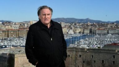 Gérard Depardieu accusé d'agressions sexuelles : d'Anouk Grinberg à Nathalie Baye, le monde du cinéma sort du silence
          Après une nouvelle plainte déposée contre Gérard Depardieu et la diffusion du magazine "Complément d'enquête" révélant des comportements sexistes de l'acteur lors d'un voyage en Corée du Nord en 2018, plusieurs personnalités du 7e art se sont exprimées.
