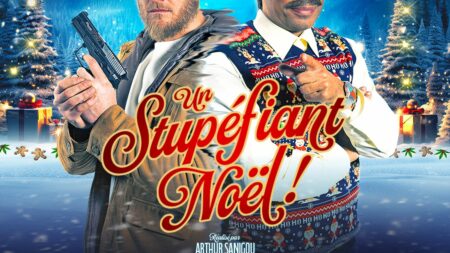 Comédies de noël : ce phénomène américain qui séduit désormais les scénaristes français
          C'est un classique de la période des fêtes de fin d'année : le film de Noël. Jusqu'ici ce genre était peu exploité en France, mais les scénaristes semblent y avoir pris goût ces dernières années.