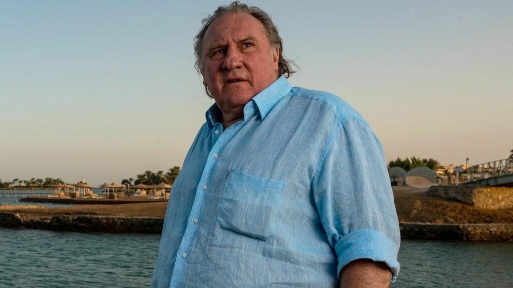 Affaire Depardieu : les origines d'une tribune qui fait polémique
          Le texte, signé par 50 personnalités du cinéma et de la culture en soutien à l'acteur, a été publié lundi dans les colonnes du Figaro. Le comédien et polémiste Yannis Ezziadi, 32 ans, en revendique la paternité.