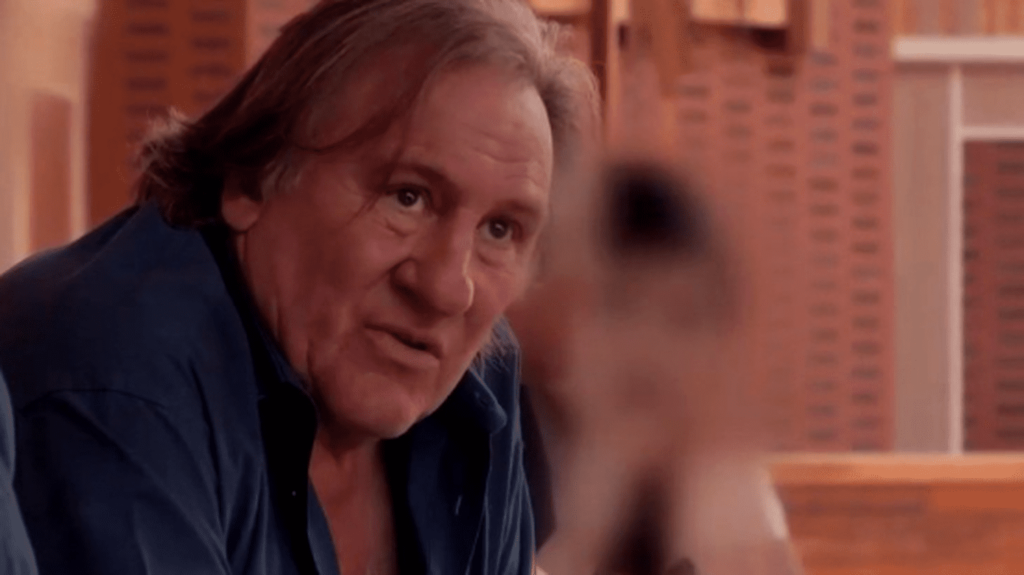 Affaire Gérard Depardieu : un huissier de justice authentifie les propos de l’acteur
          Un extrait de l’émission "Complément d’enquête", diffusé le 7 décembre et dans lequel Gérard Depardieu semble tenir des propos à caractère sexuel au sujet d’une petite fille a été authentifié par un huissier de justice. La famille, puis Emmanuel Macron, avait laissé entendre que la séquence avait pu être modifiée au montage.