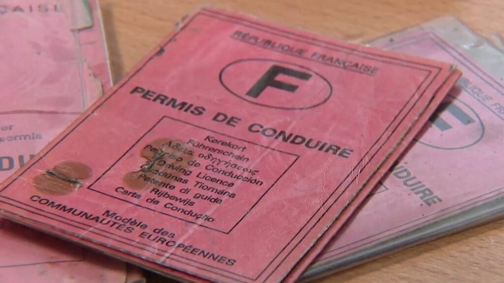 Permis de conduire : vers un suivi médical des automobilistes âgés ?
          L’Europe aimerait imposer une visite médicale pour conserver son permis de conduire, notamment pour les seniors. Les Français semblent plutôt favorables à cette idée.