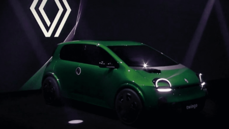 Voitures électriques : baisse conséquente du bonus écologique pour les ménages les plus aisés
          Au 1er janvier, le bonus écologique pour les véhicules électriques baissera pour les foyers les plus aisés. Les 7 000 euros alloués aux ménages les plus modestes devraient rester inchangés.