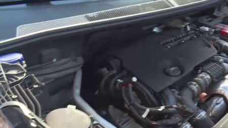 Carburants : comment convertir son véhicule diesel au GPL ?
          Après le boîtier éthanol, il existe désormais le kit GPL pour transformer de vieilles voitures diesel avec un carburant nettement moins cher à la pompe, mais aussi moins polluant.