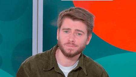 Vrai ou faux



  

  
  

      

  

  
    Le vote du RN a-t-il été décisif dans l’adoption de la loi immigration ?
          La loi immigration aurait été adoptée même sans les voix du Rassemblement national, selon plusieurs membres du gouvernement, dont Elisabeth Borne et Gérald Darmanin. Vrai, ou faux ?