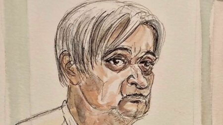 Disparition d'Estelle Mouzin : "J'aurais pu la sauver", affirme Monique Olivier lors de son procès
          "J'aurais pu la sauver, j'aurais dû l'emmener loin. Je ne l'ai pas fait, je ne sais pas pourquoi", a déclaré Monique Olivier, l'ex-femme du tueur en série Michel Fourniret, à propos de la jeune Estelle Mouzin, jeudi 14 décembre, lors de son procès.
