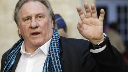 Gérard Depardieu "fait honte à la France", estime la ministre de la Culture Rima Abdul-Malak
          La ministre de la Culture s'est dit vendredi "dégoûtée" par les propos tenus par l'acteur, révélés dans "Complément d'enquête" sur France 2 la semaine passée.