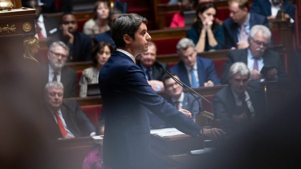 Discours de Gabriel Attal : "On ne sait toujours pas où il veut aller", critique le vice-président national des Jeunes Agriculteurs
          En plein mouvement de colère des agriculteurs, le Premier ministre, Gabriel Attal a présenté, mardi, son discours de politique générale, scruté attentivement par les professionnels du secteur.